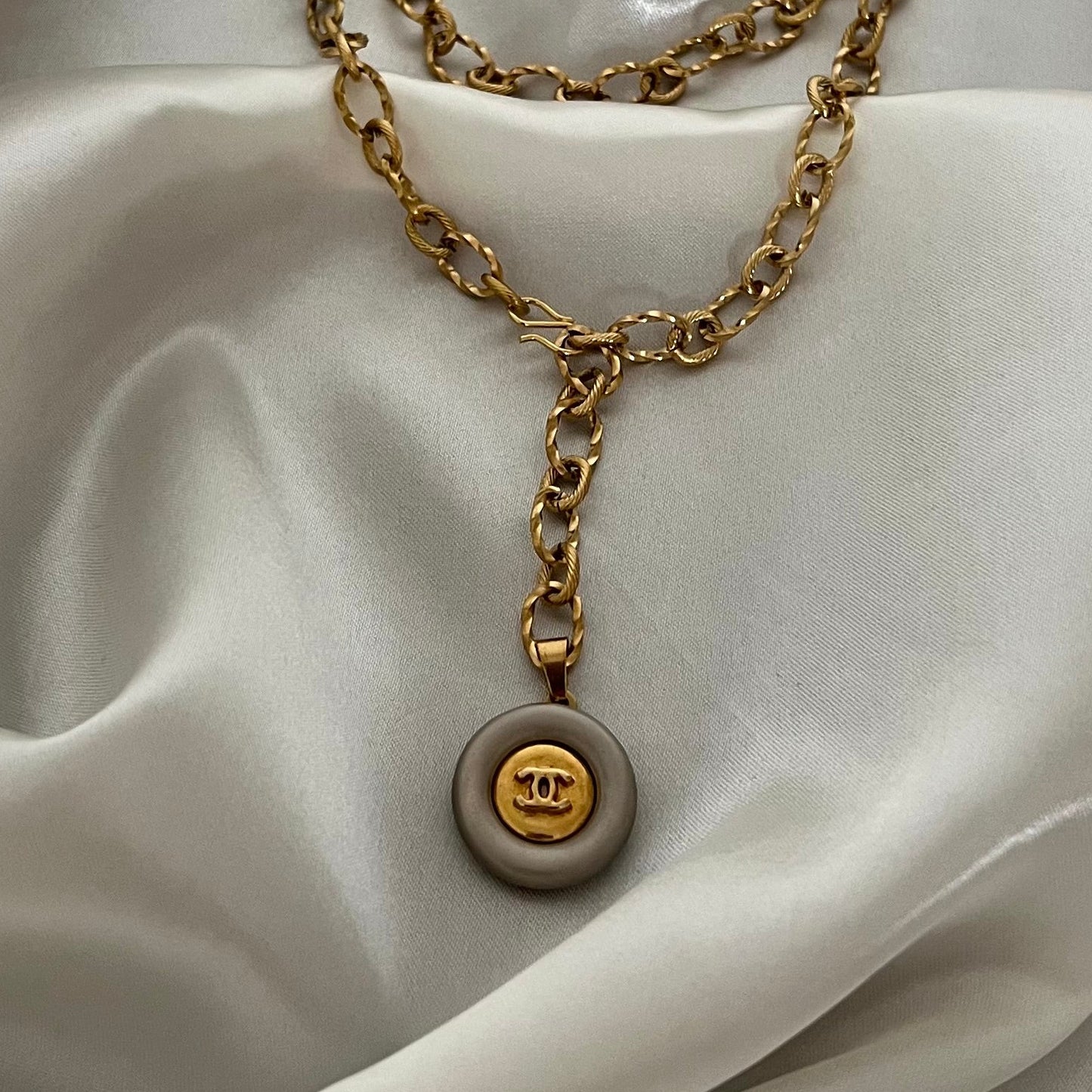 Ényo - collier ajustable doré