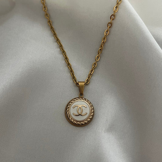 Iris - collier blanc mini